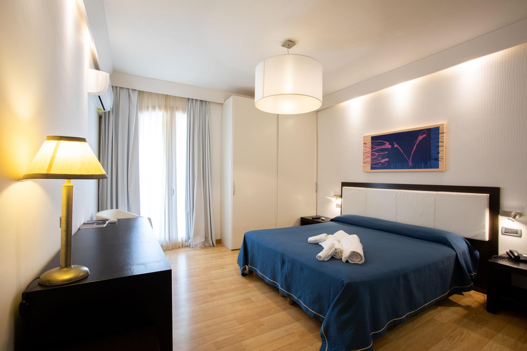 Hotel Aurora E Del Benessere Santa Cesarea Terme Exteriör bild
