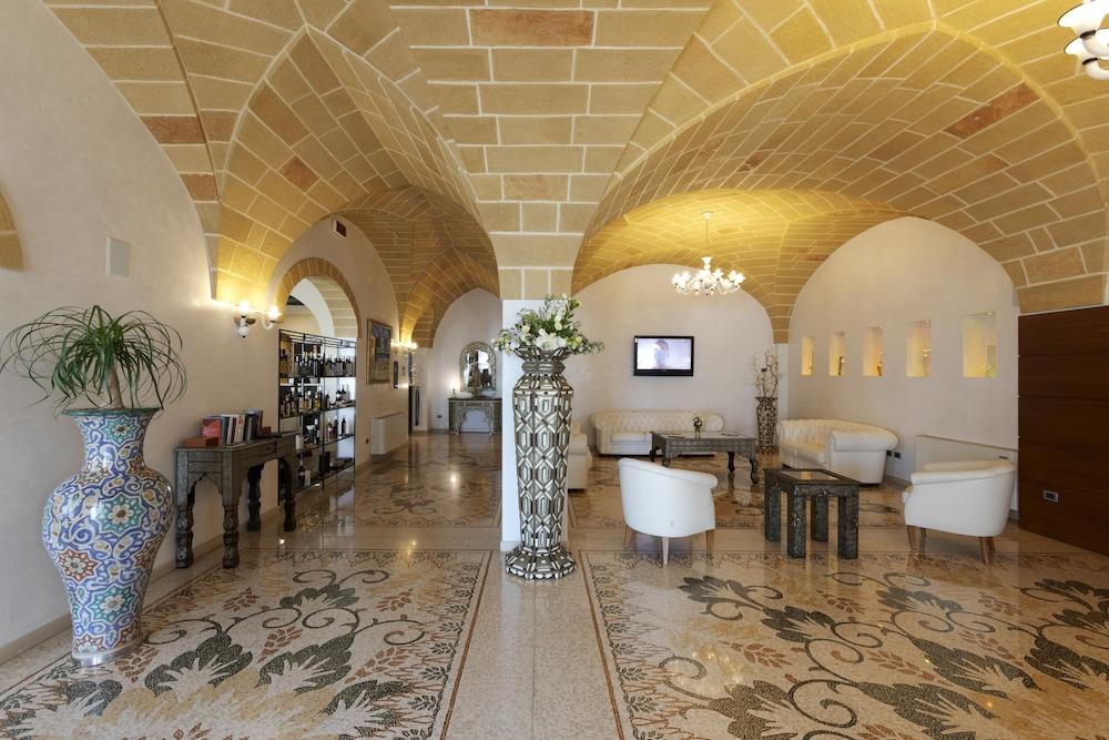 Hotel Aurora E Del Benessere Santa Cesarea Terme Exteriör bild